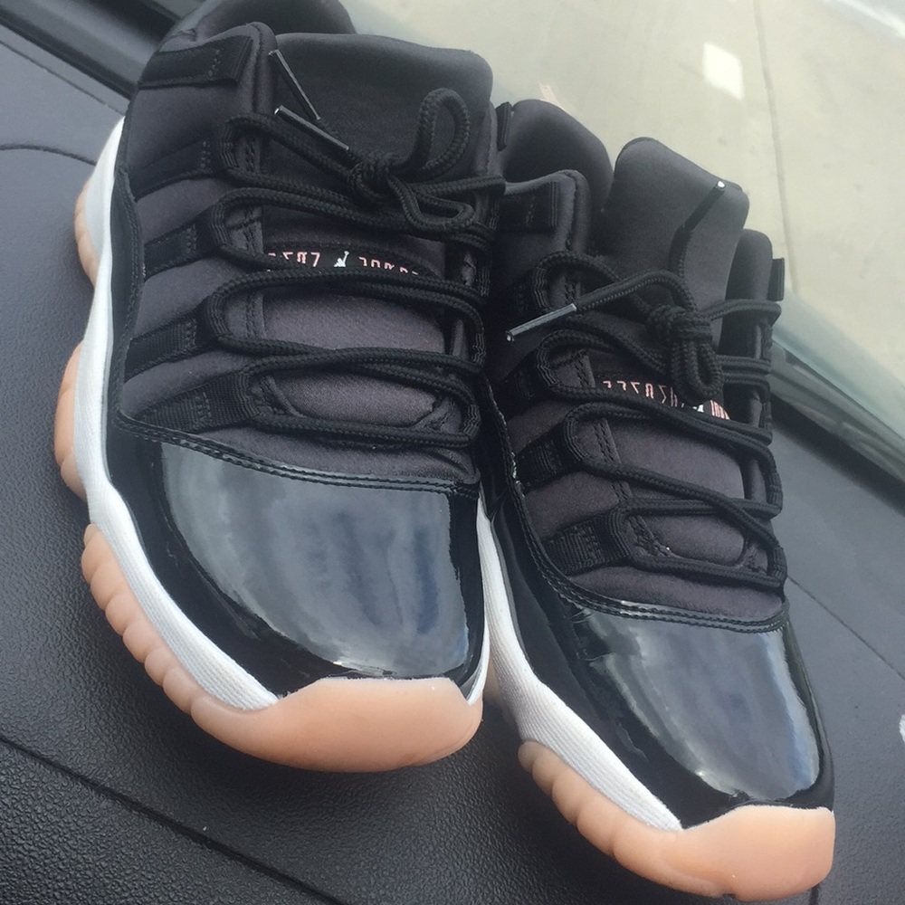 Retro 11s